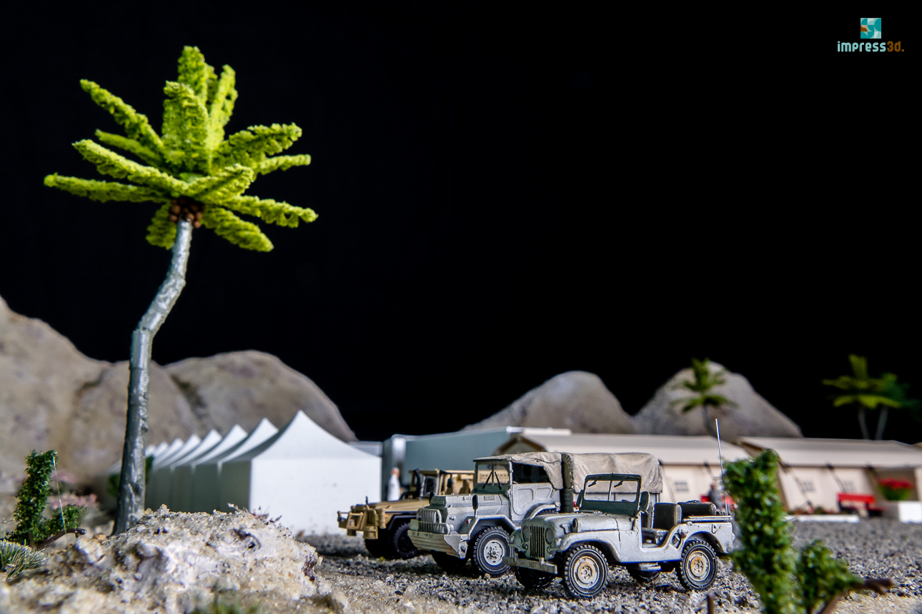 Diorama veldhospital, parkeerplaats